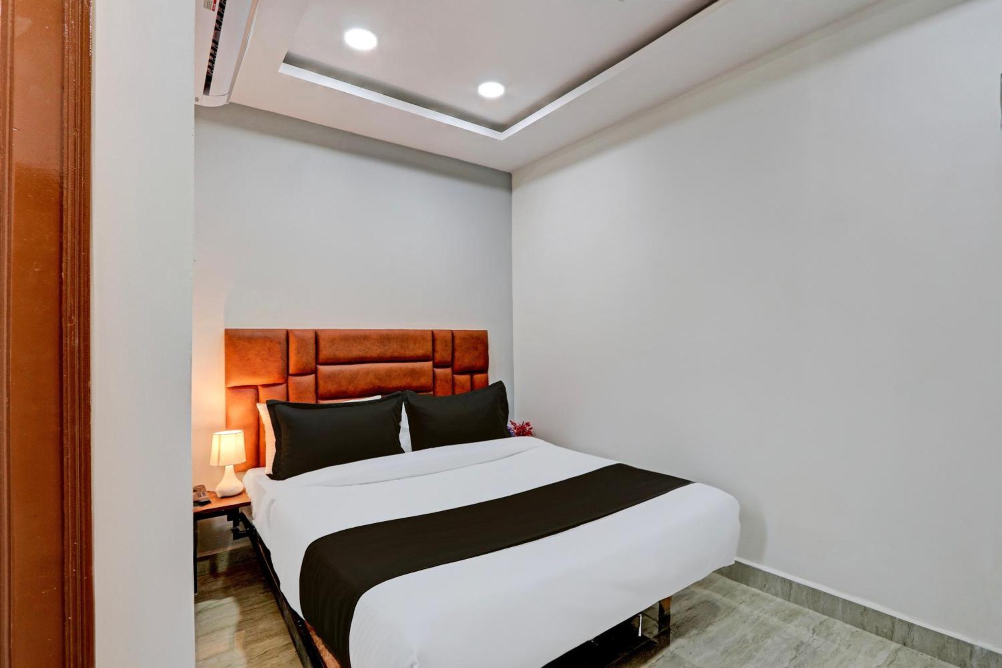 Super Hotel O Lavish Tranquil 하이데라바드 외부 사진